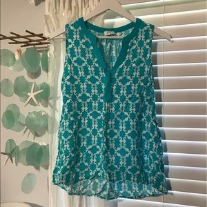 Crown & Ivy Blue Seahorse Print Tank Top